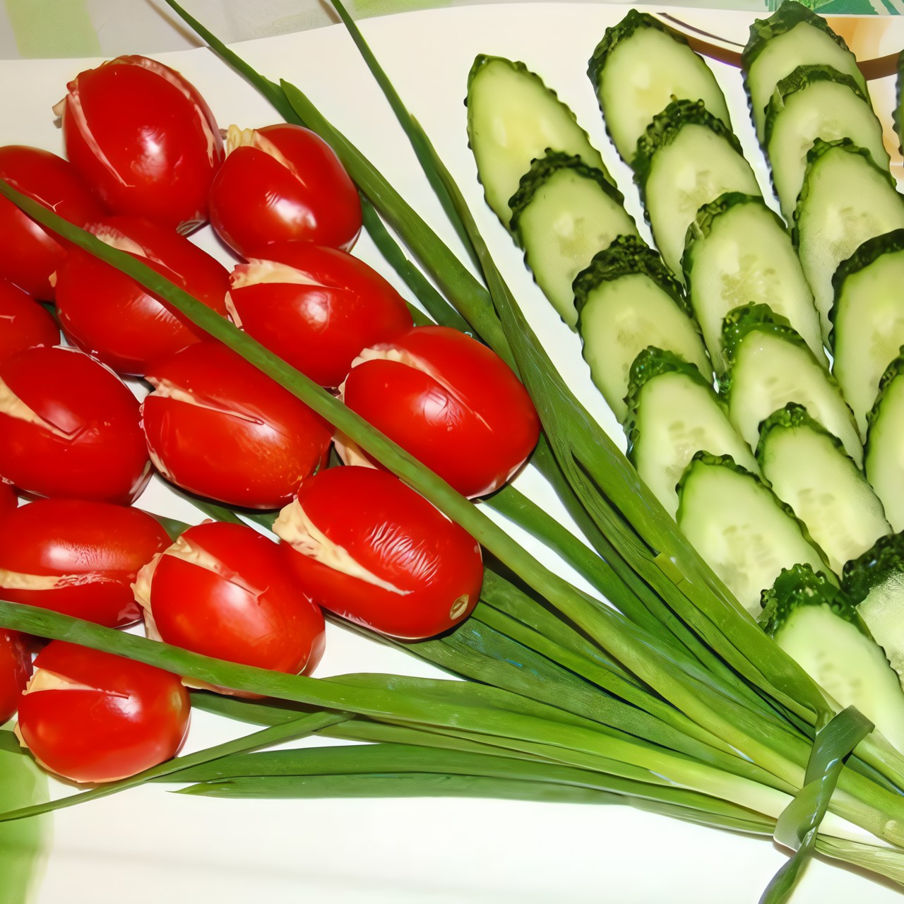 Салат с шампиньонами и фруктами