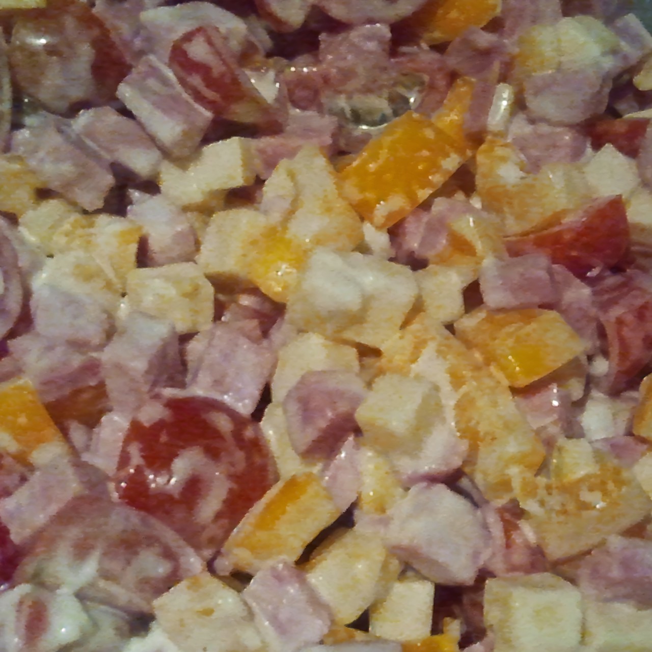 Салат с ветчиной и сладким перцем