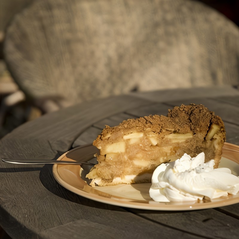 Шарлотка из черного хлеба по старинному рецепту