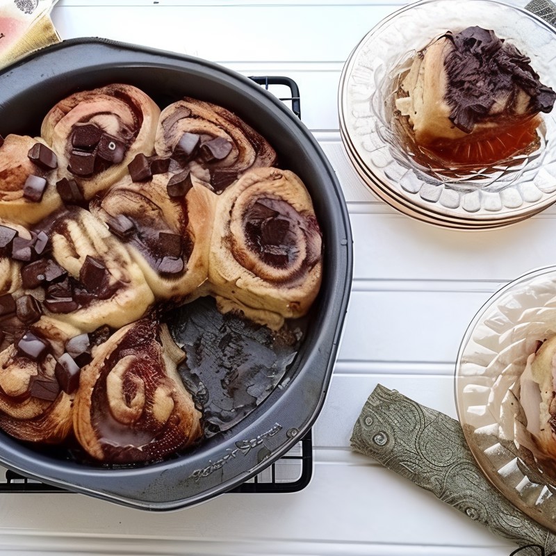 Шоколадные булочки с корицей