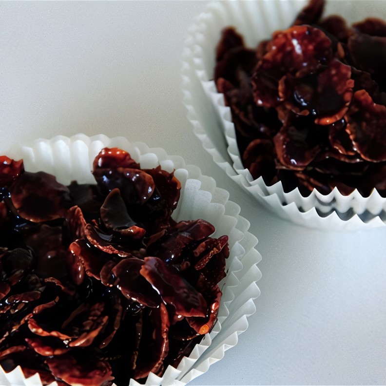 Шоколадное печенье с кукурузными хлопьями без выпечки