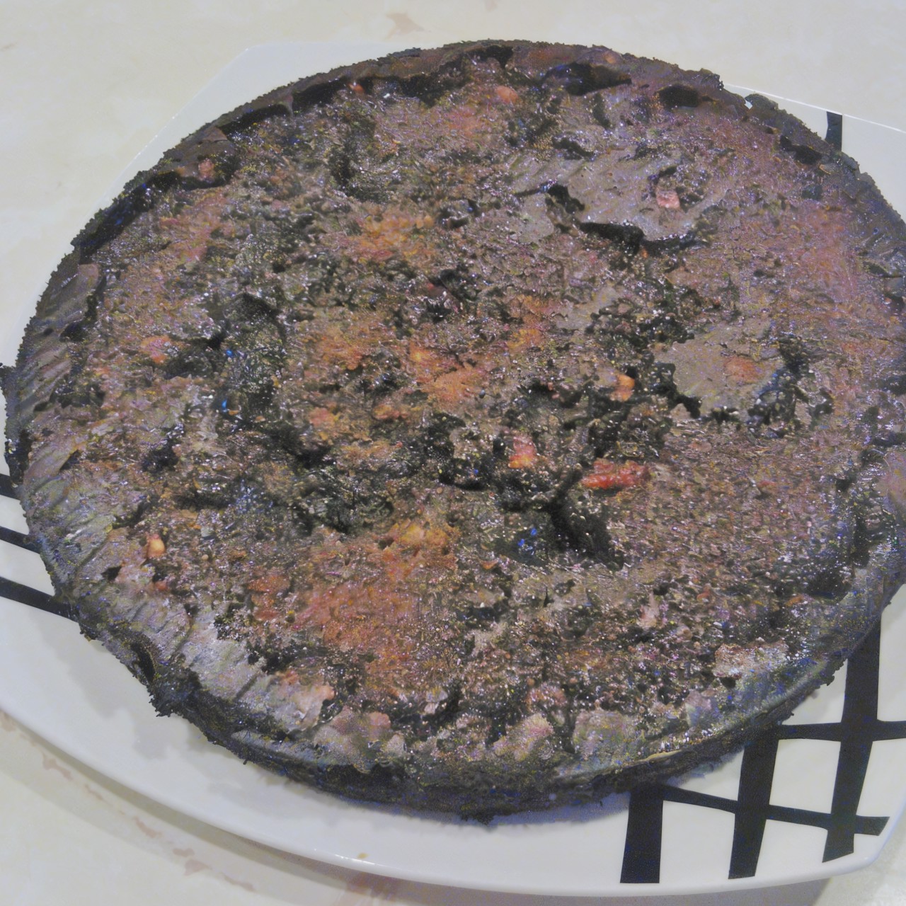 Шоколадные брауни с карамелью и грецким орехом