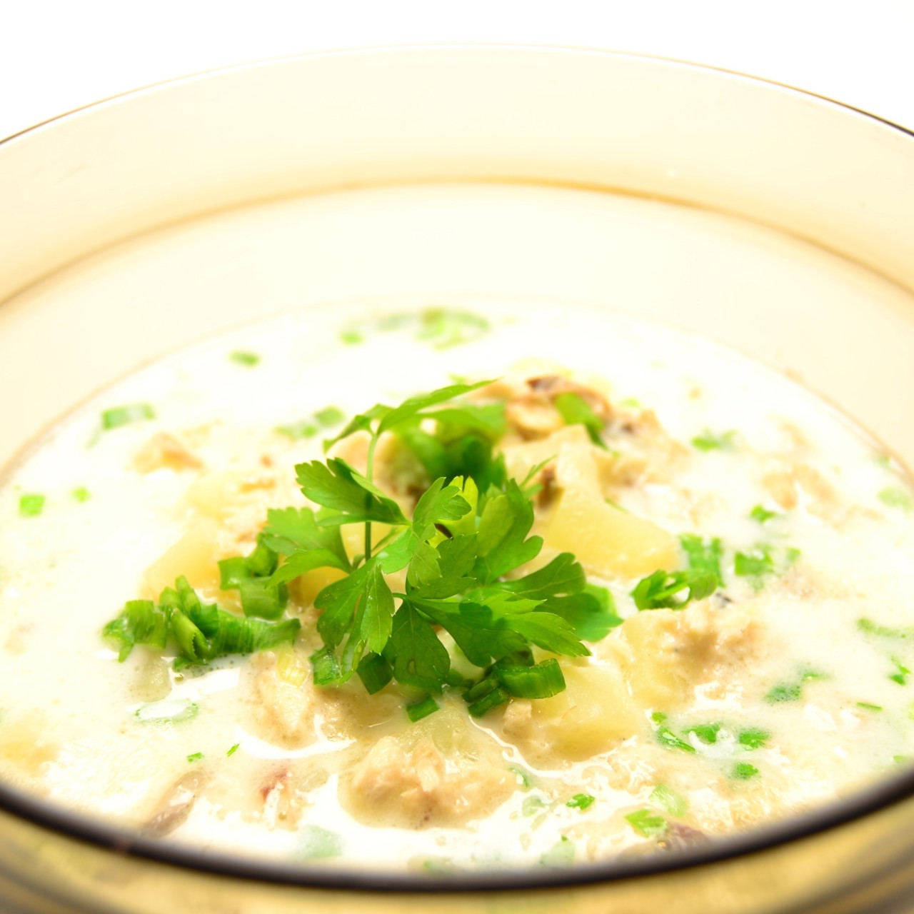 Шотландский суп «куллен скинк» с копченой рыбой