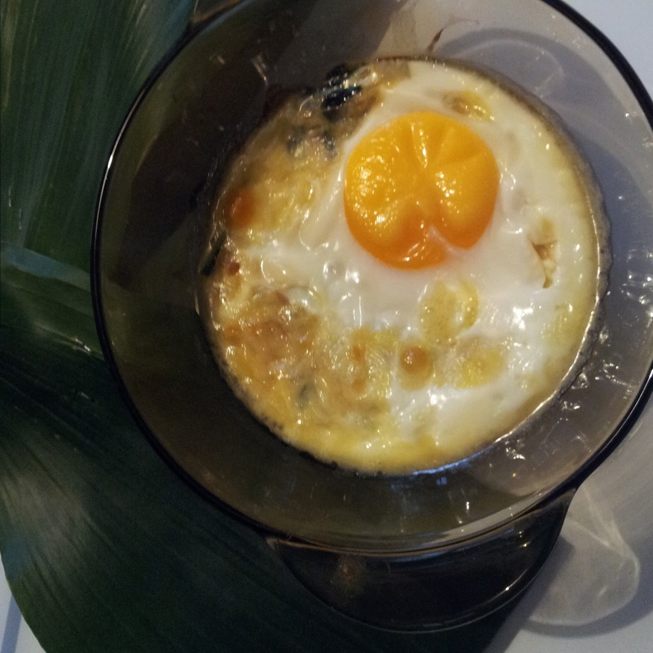 Шпинат под яйцами