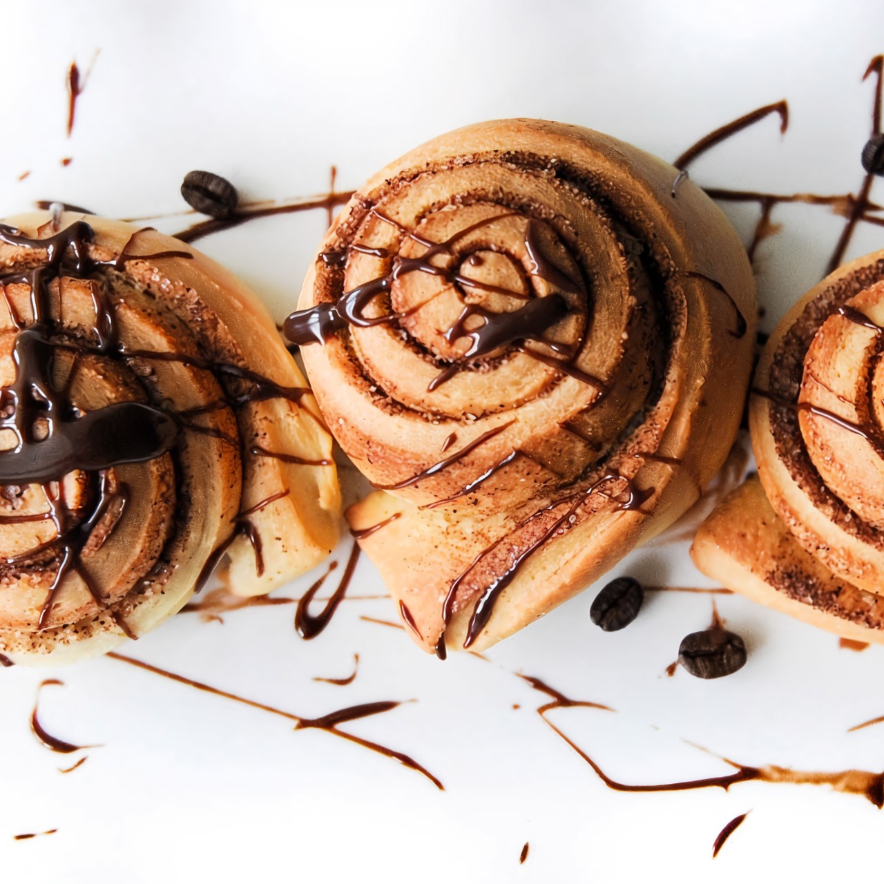 Булочки с корицей и шоколадом