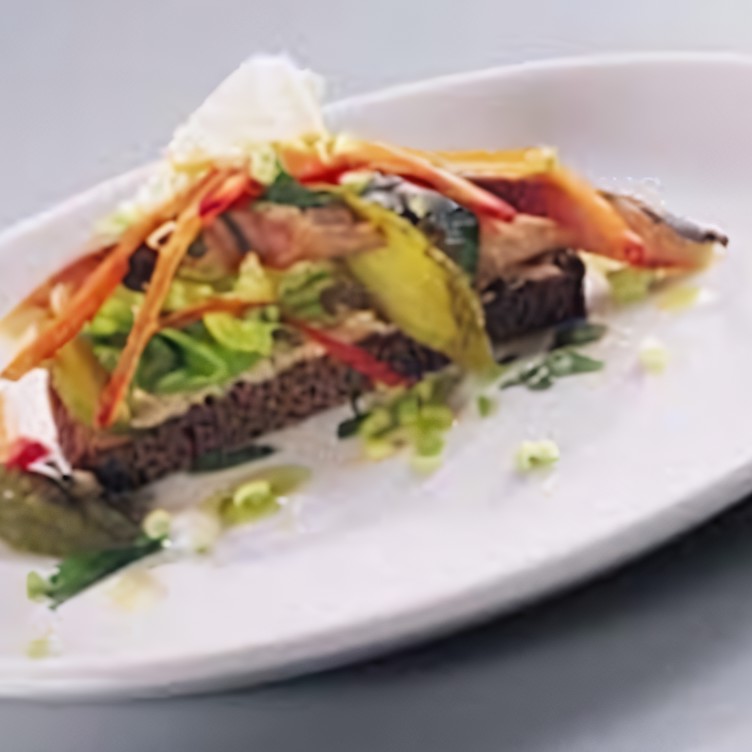 Сэндвич с норвежской сельдью