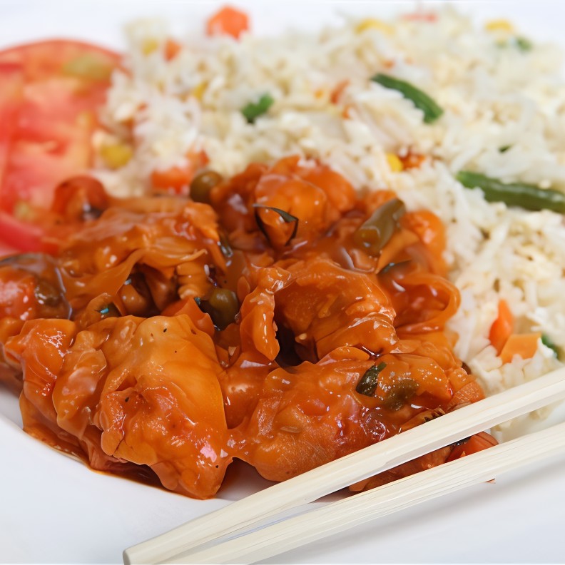 Сладкие куриные грудки во фритюре с зеленым луком, рисовым вином и цедрой апельсина