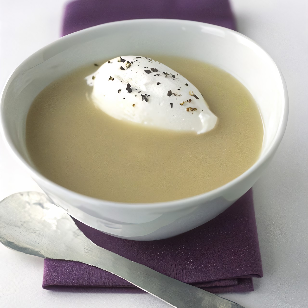 Сливочный суп-пюре из сельдерея