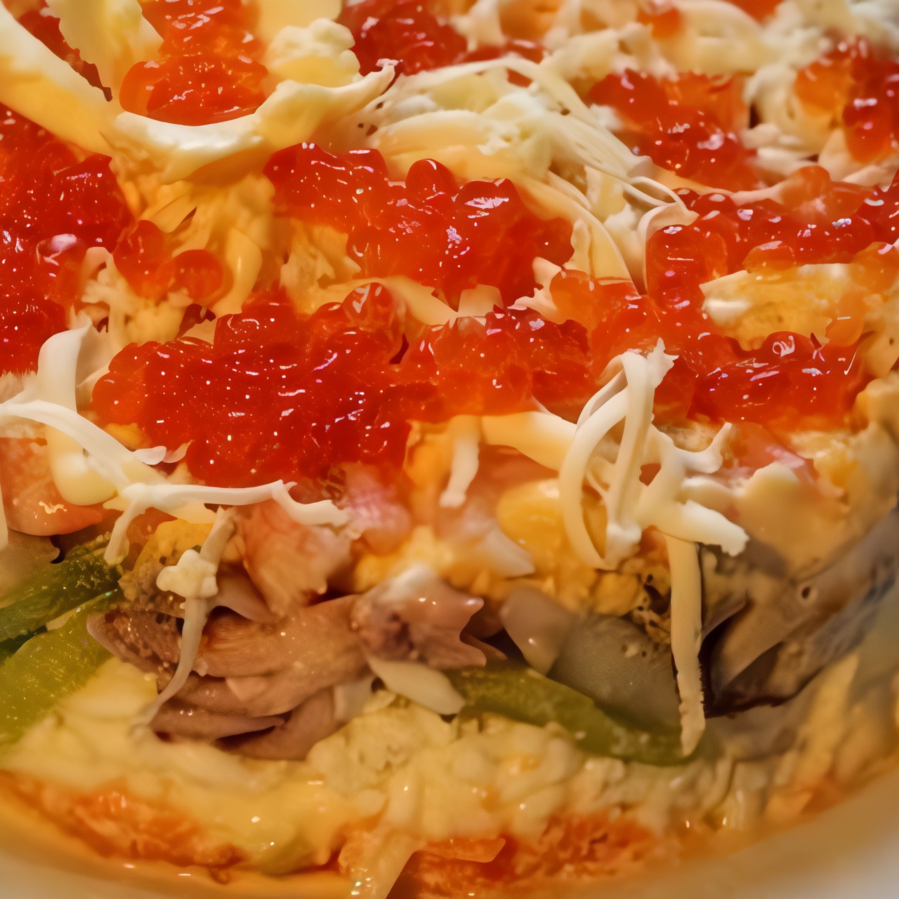 Слоеный морской салат с киви