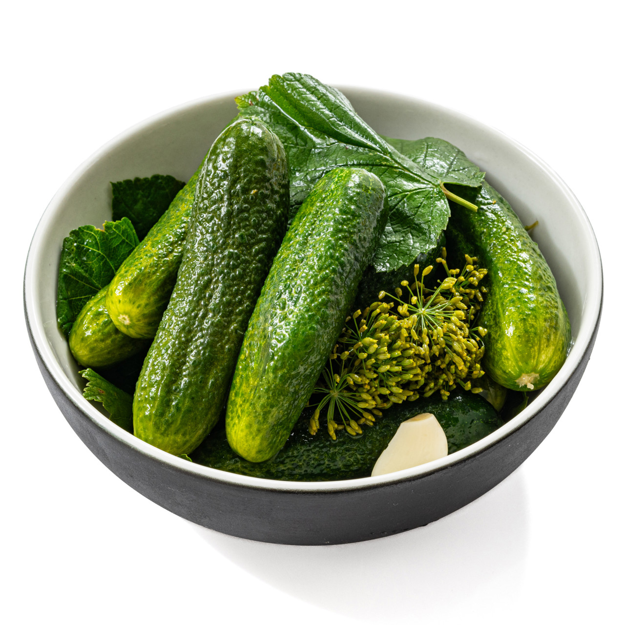 Соленые огурцы холодным способом