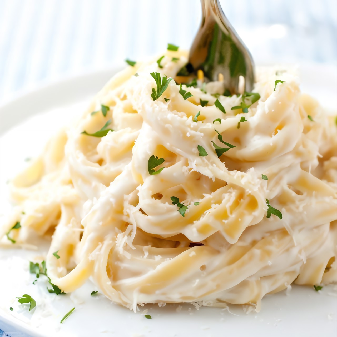 Соус альфредо с пармезаном