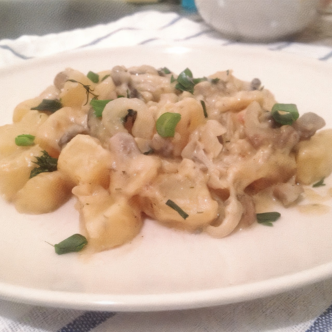 Соус с шампиньонами и картофелем