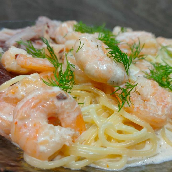 Спагетти с креветками