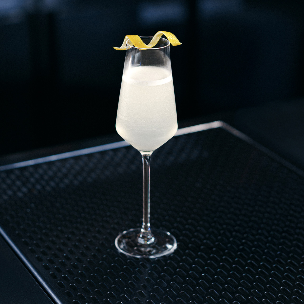 Спритц с алоэ и огурцом