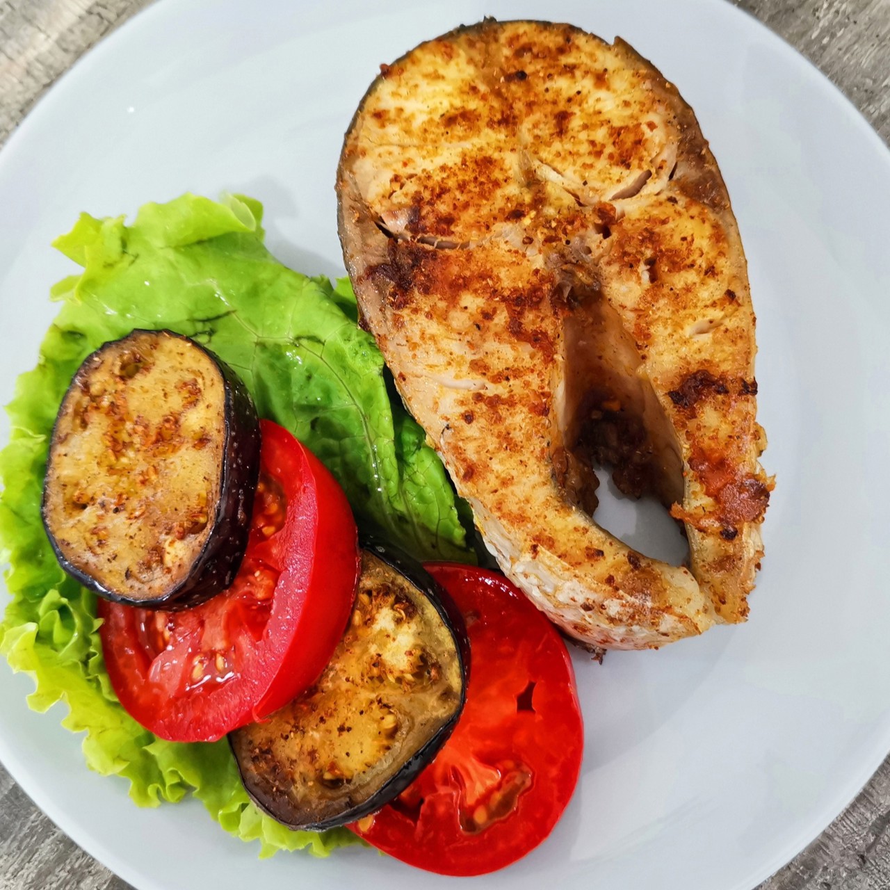 Стейк из белого амура