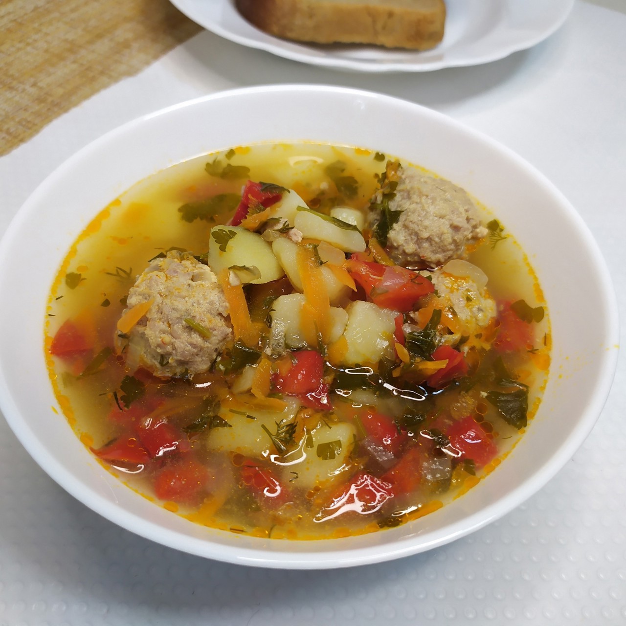 Суп с фрикадельками