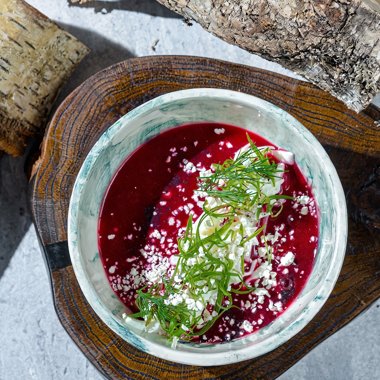 Свекольник c копченой сметаной