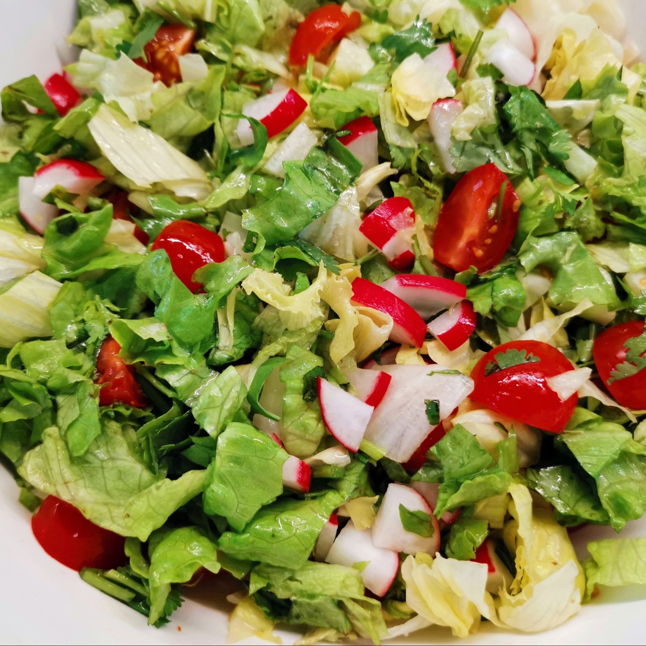 Свежий салат