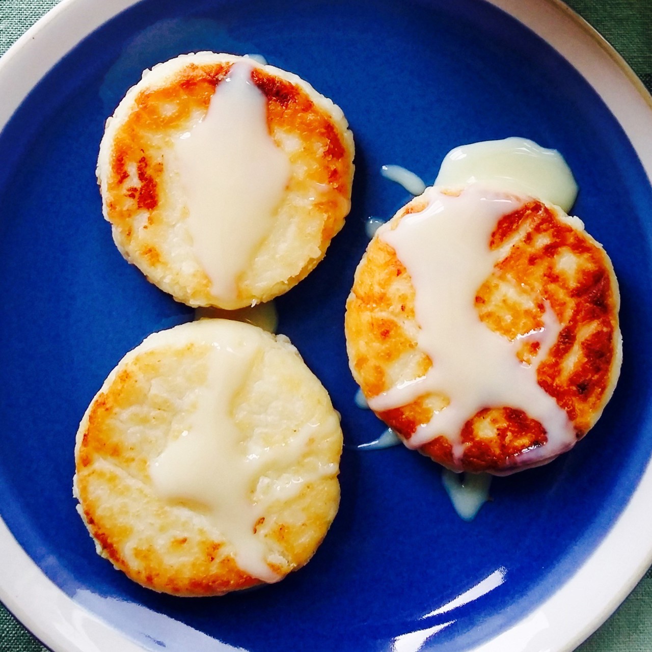 Сырники из рикотты и филадельфии