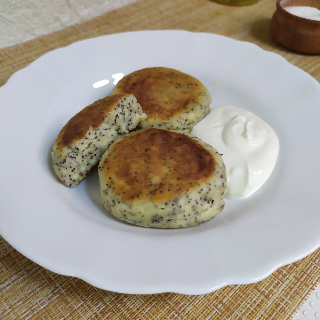 Сырники с маком