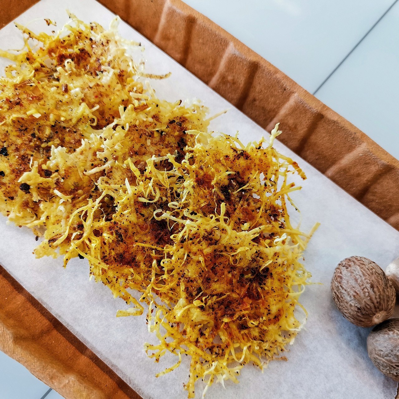 Сырные чипсы по-восточному