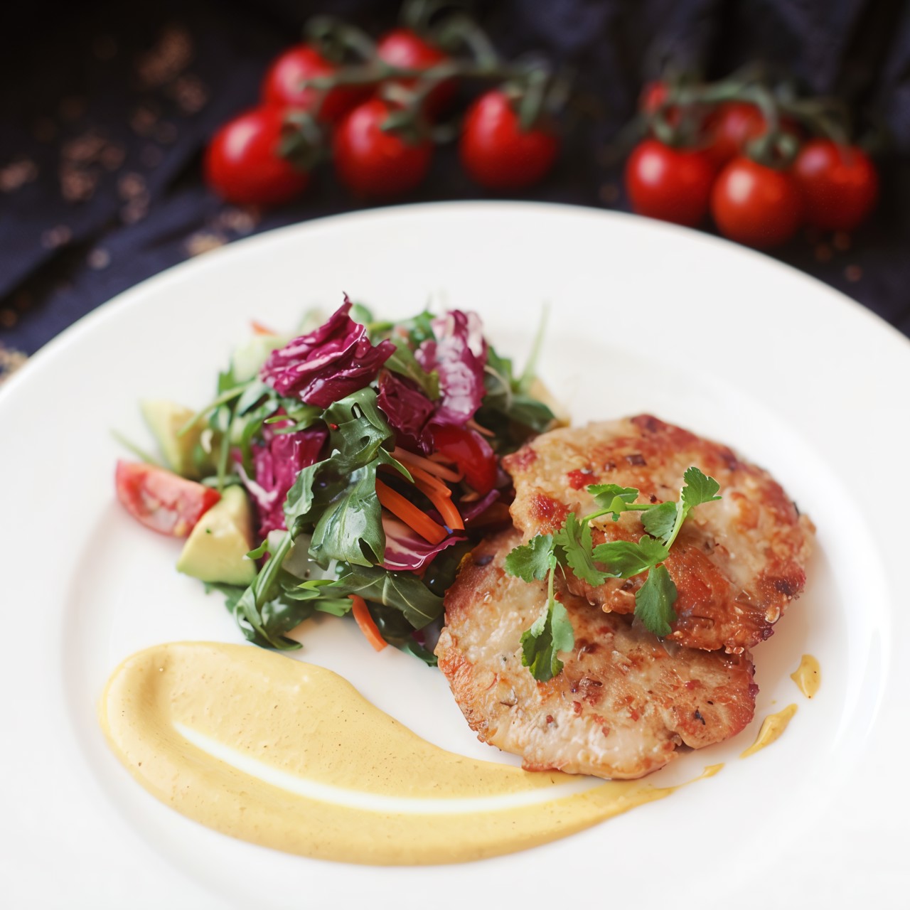 Тайские котлетки из сибаса, креветок и кальмаров