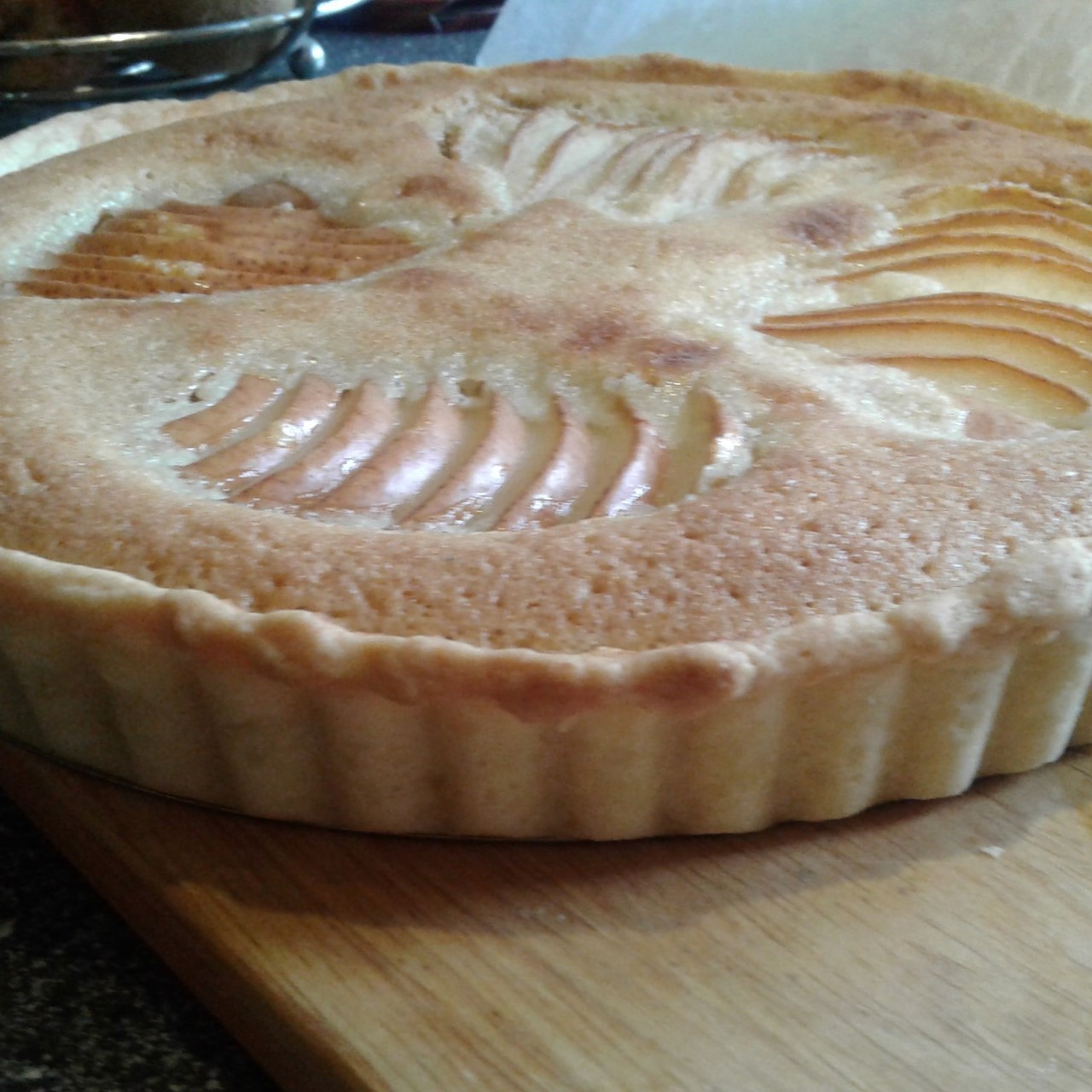 Тарт с франжипаном и грушей