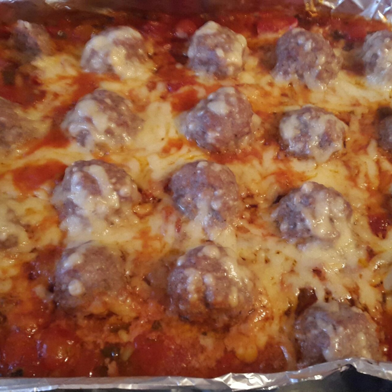 Тефтели из говядины в томатном соусе с сыром