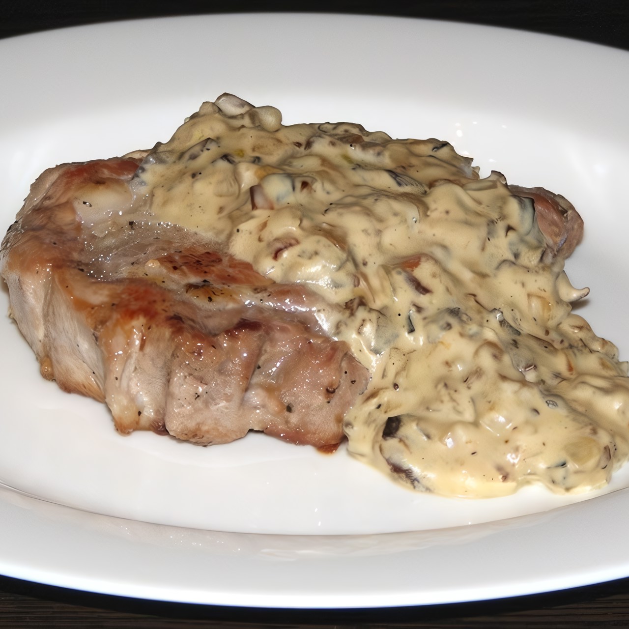 Телятина с грибным соусом