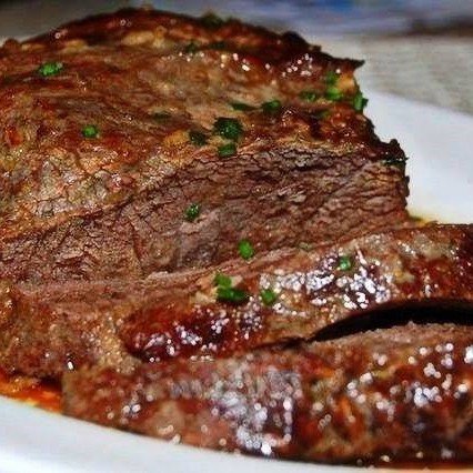 Телятина тушеная в пиве