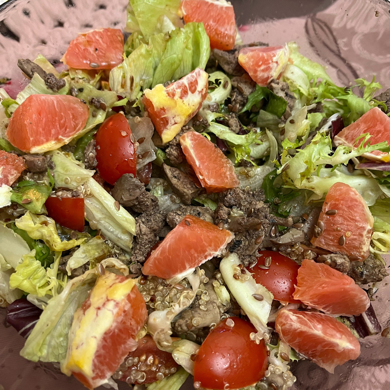 Теплый салат с печенью и красными апельсинами