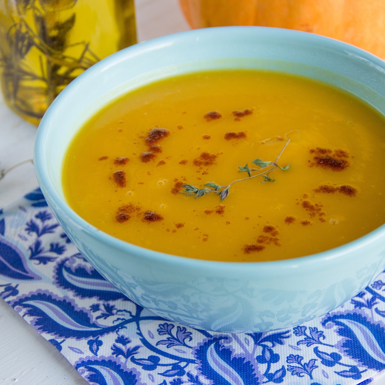 Тыквенный суп-пюре с паприкой и тимьяном