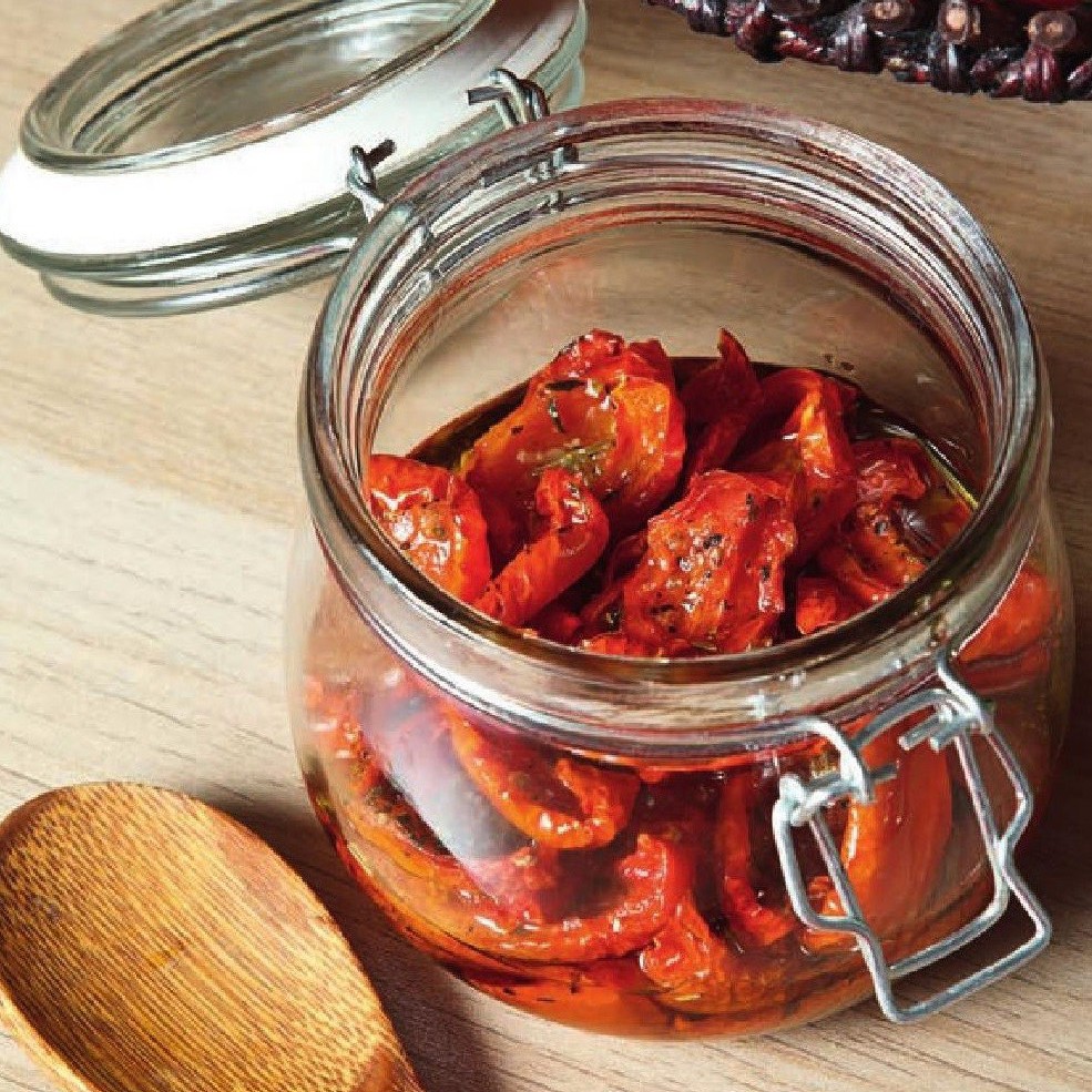 Томатное конфи с прованскими травами