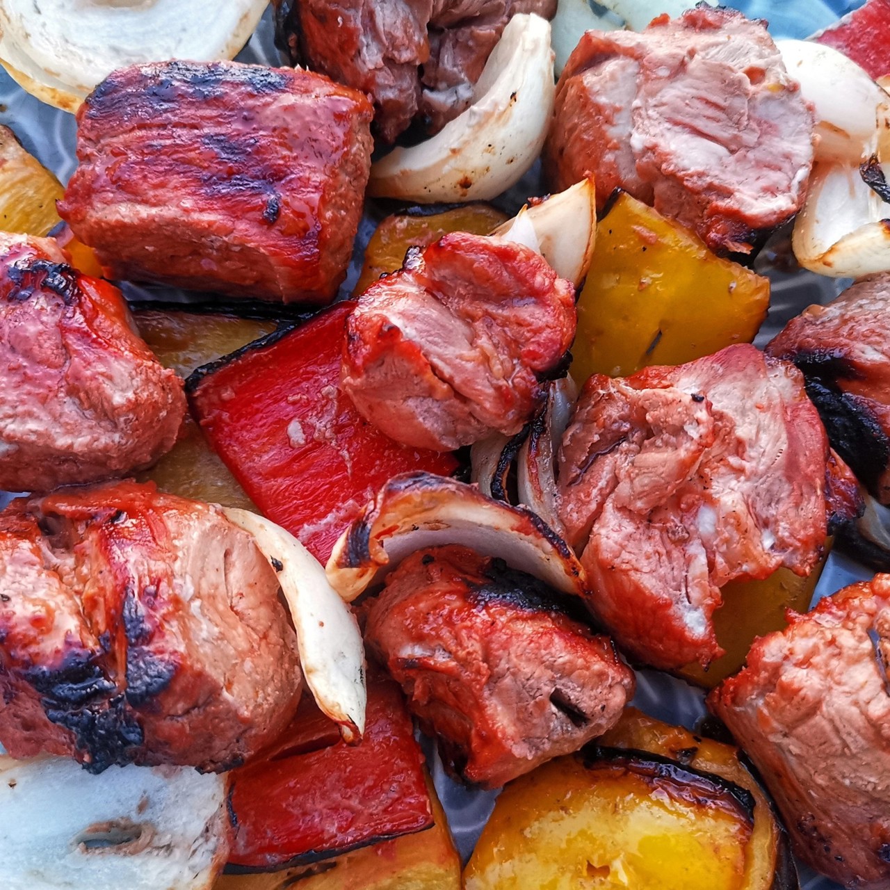 Томатный шашлык