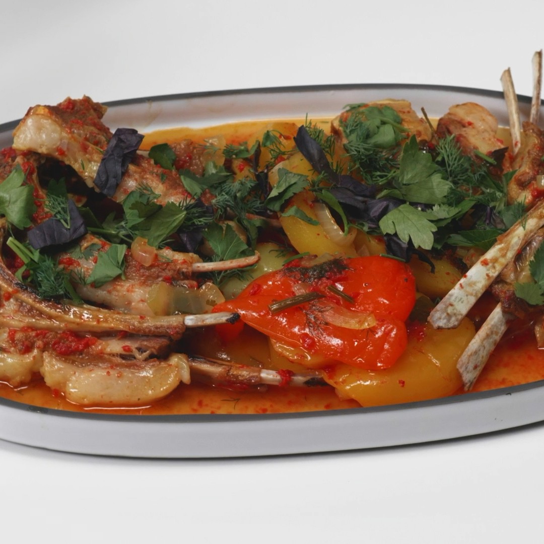 Томленые ребрышки с овощами