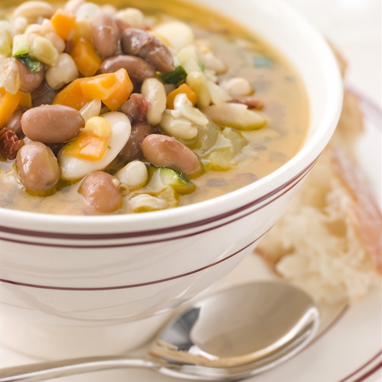 Тосканский суп со свежим оливковым маслом