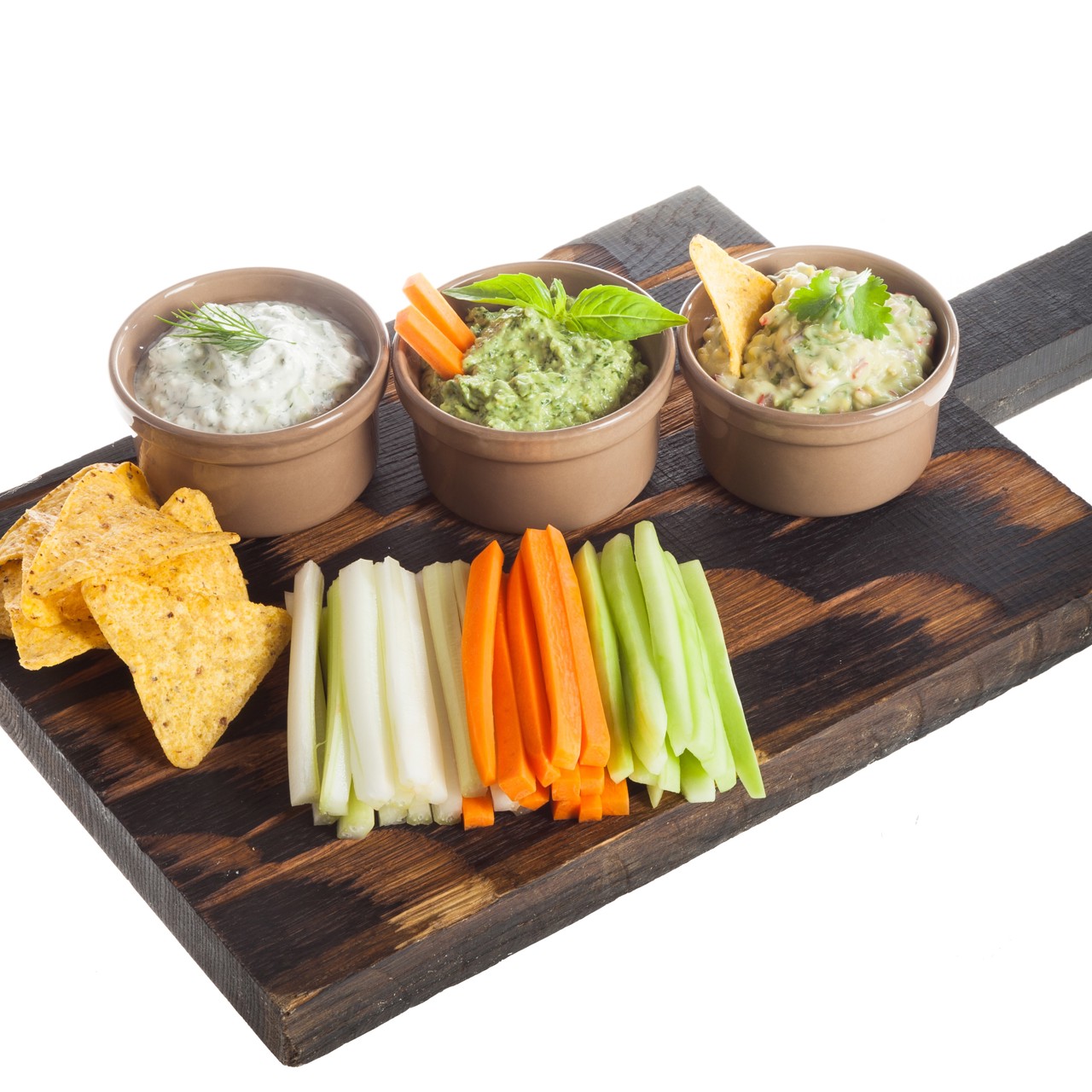 Три зеленых сырных дипа