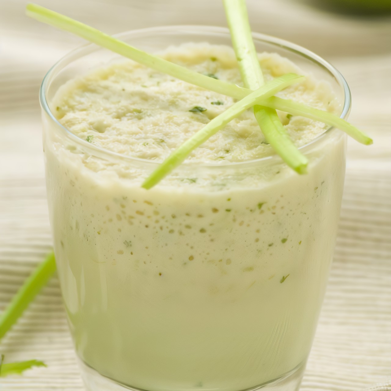 Творожный крем с зеленью и грецкими орехами