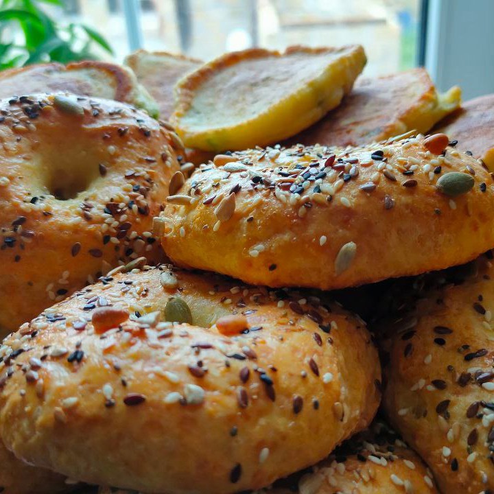 Творожно-сырные бейглы