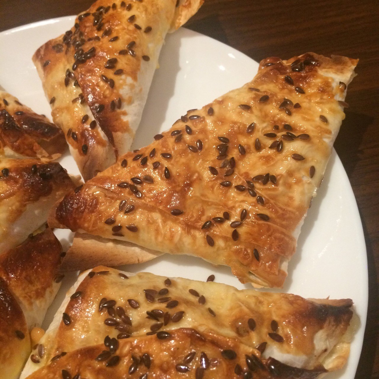 Творожные конверты с зеленью