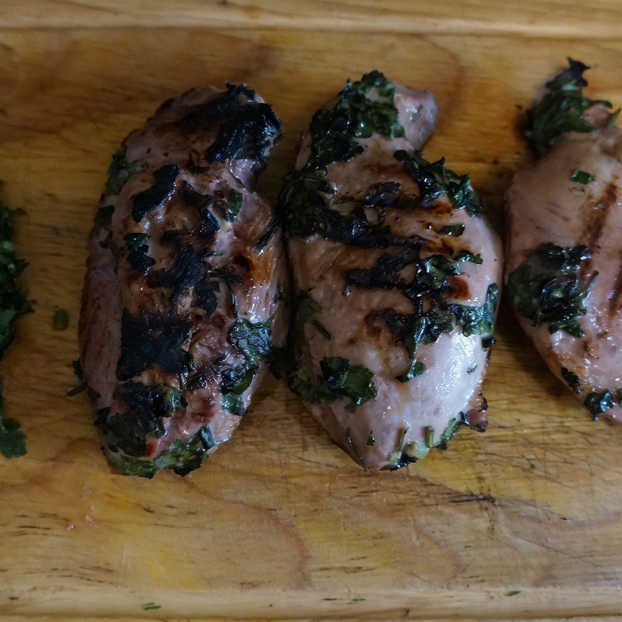 Утиная грудка с петрушкой и оливковым маслом