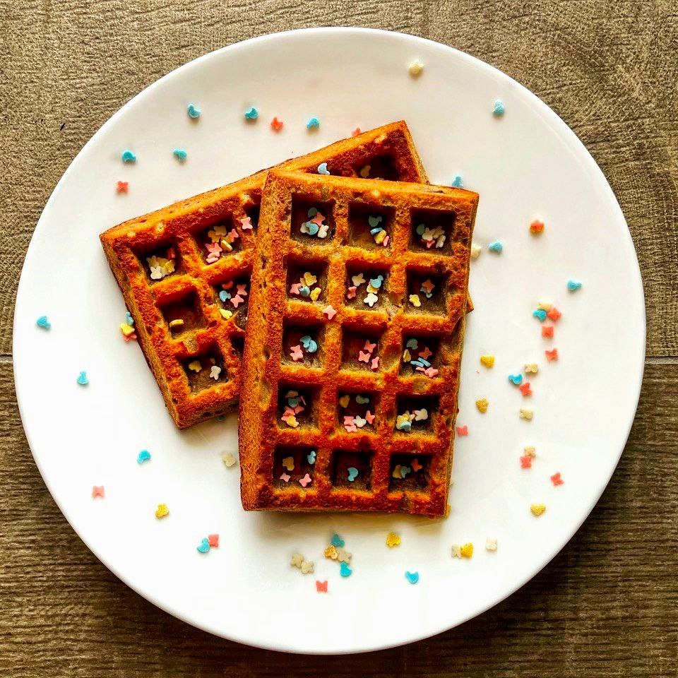 ПП-вафли со сливами и бананами