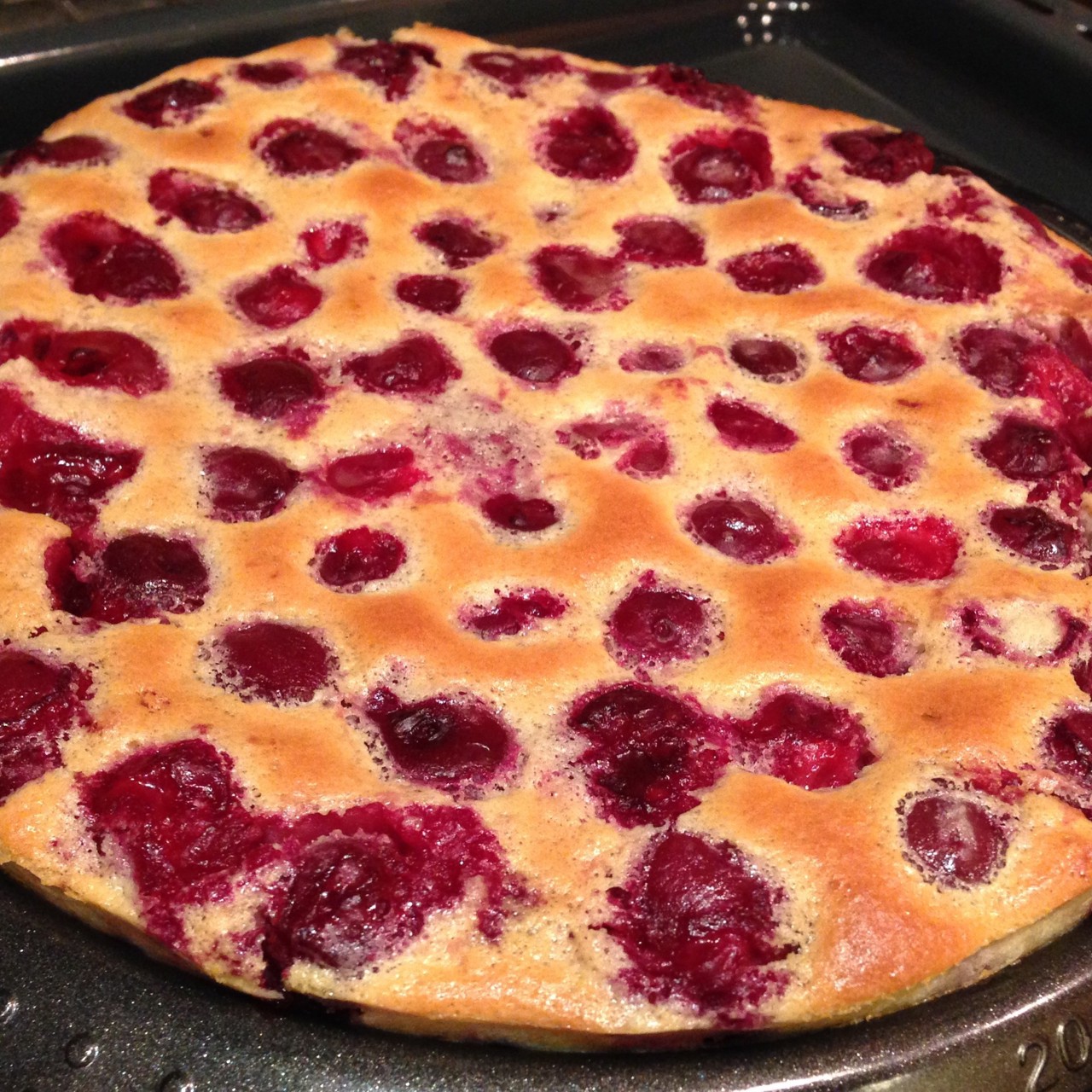 Вишневая запеканка без косточек