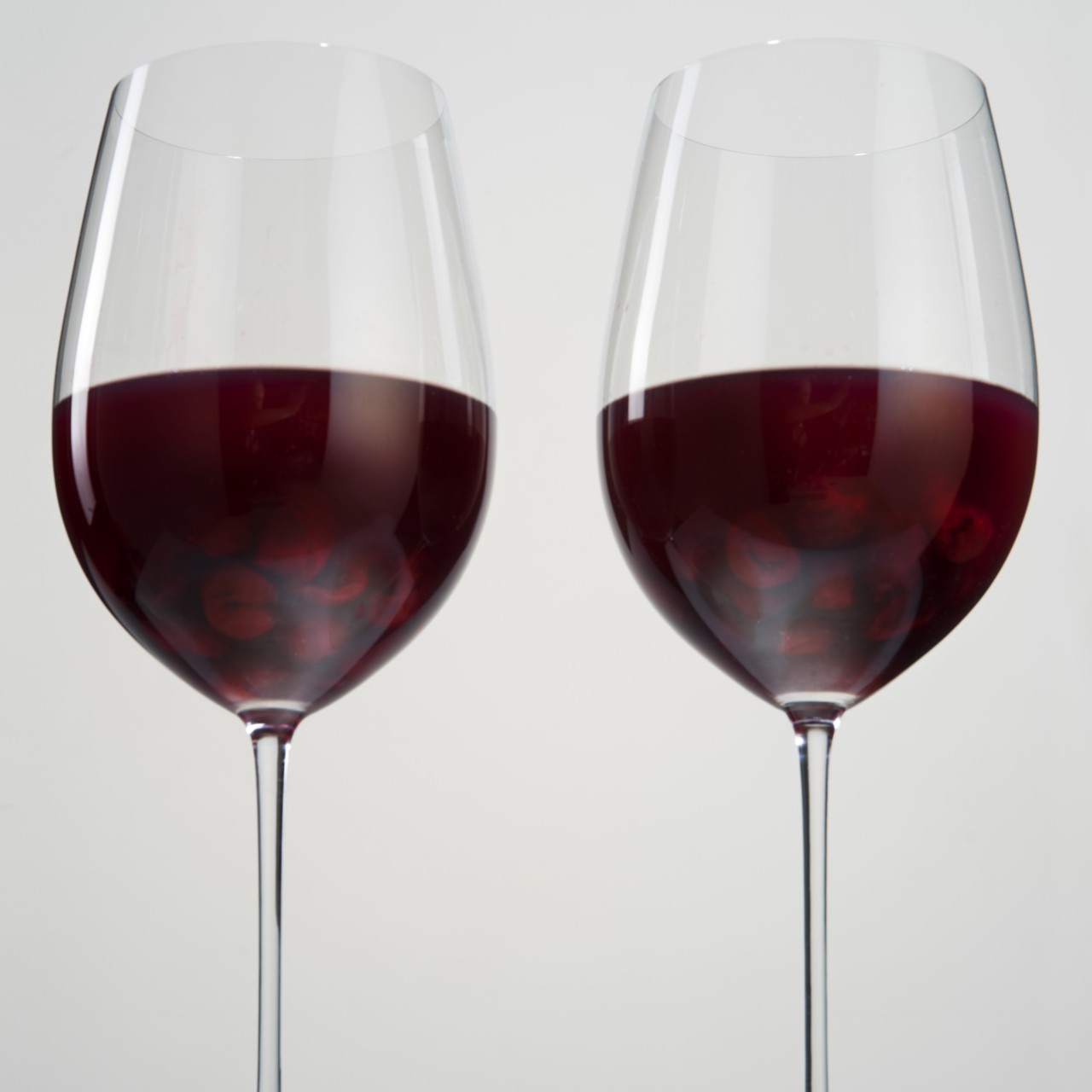 Вишня в остром винном сиропе