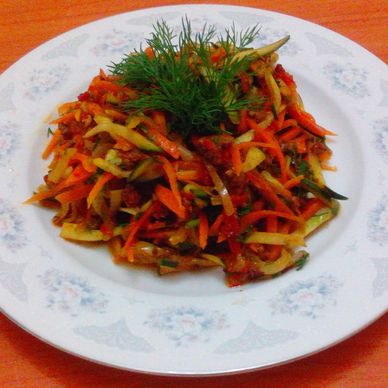 Восточный салат