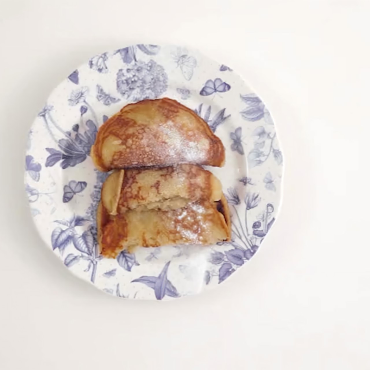 Яблочные оладьи