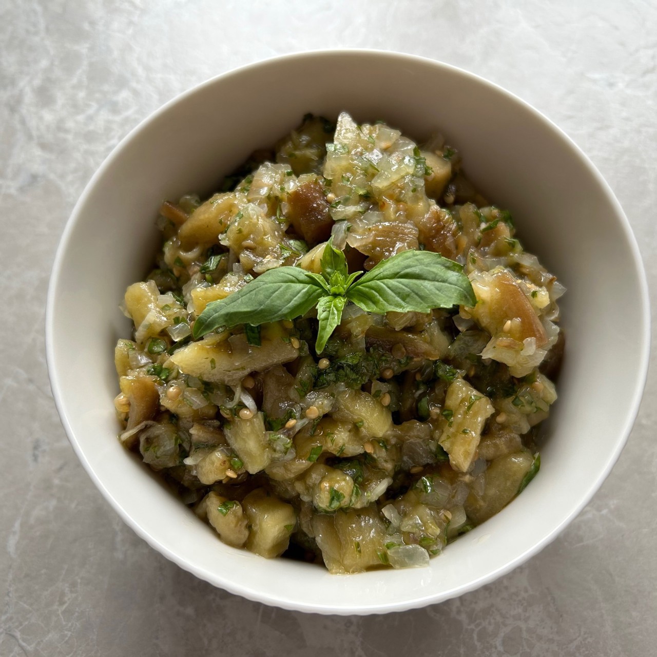 Закуска из запеченных баклажанов