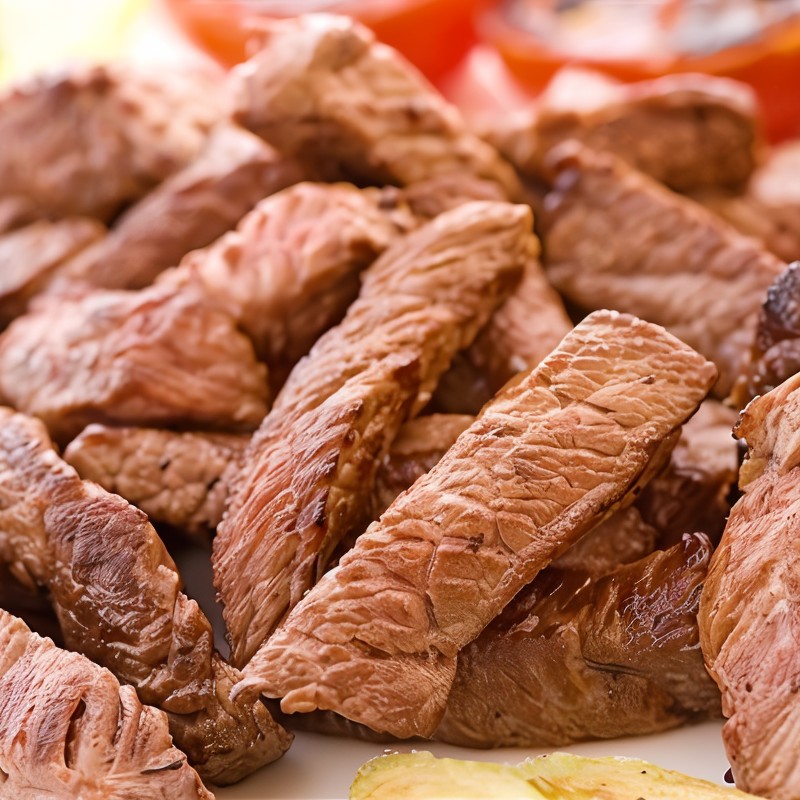 Запеченая говядина с тмином и черным перцем