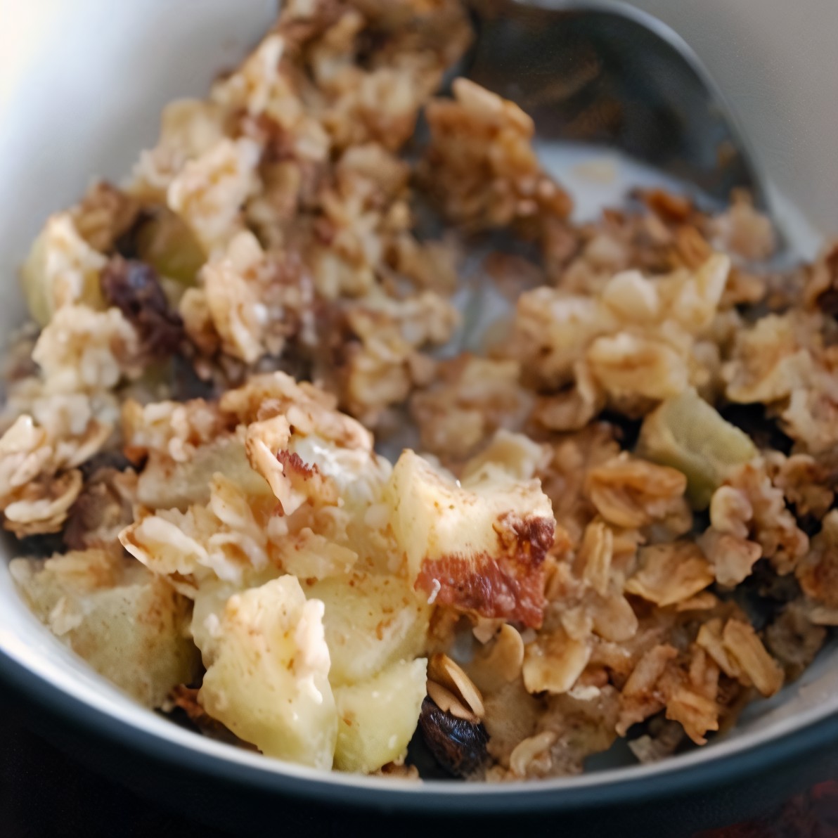 Запеченная овсянка с яблоками и специями