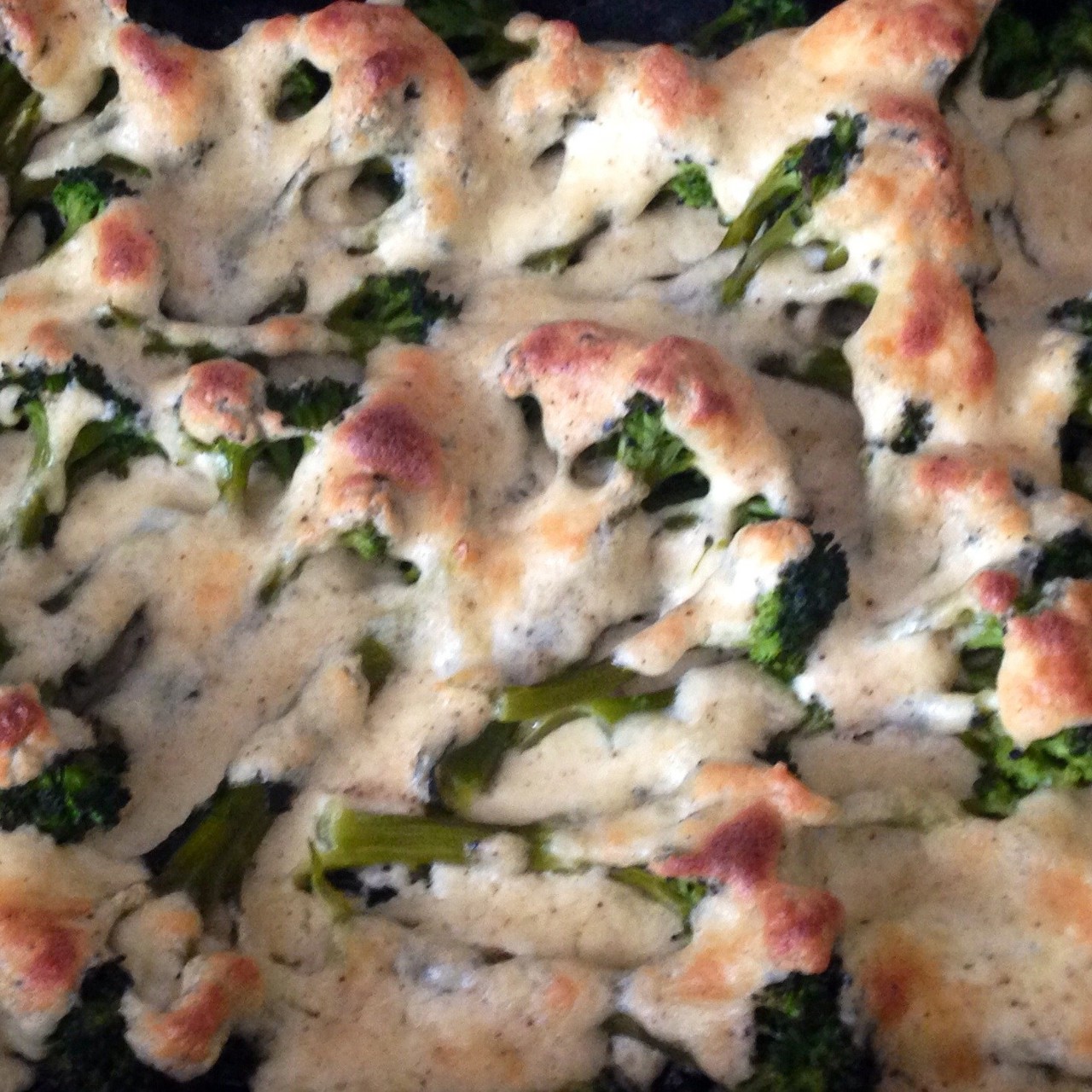 Запеканка из брокколи со сливками и сыром